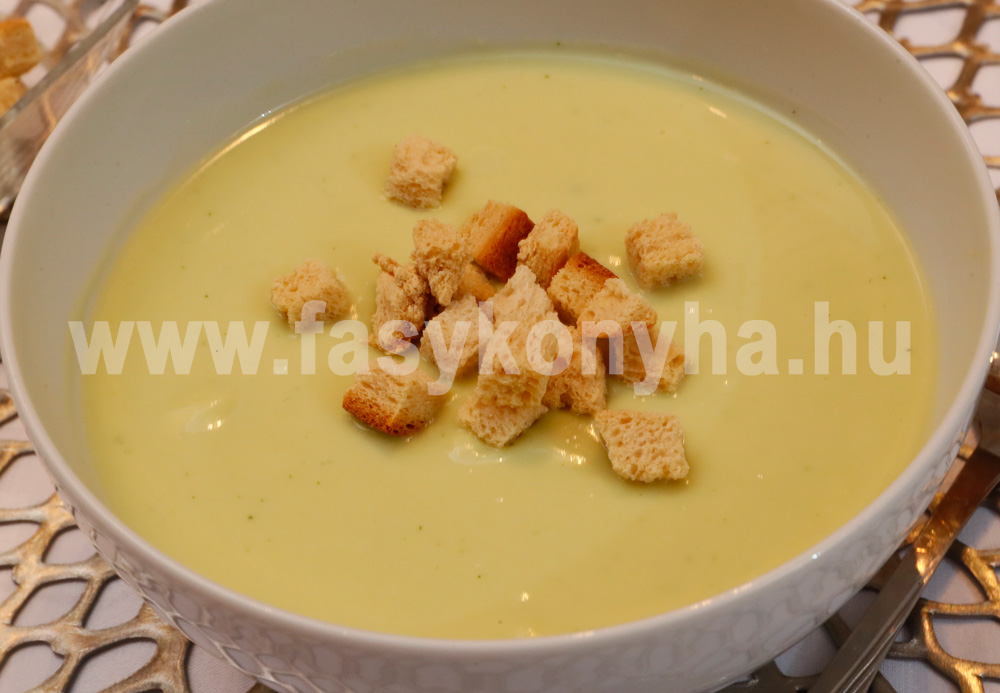 leves Avokádó krémleves 