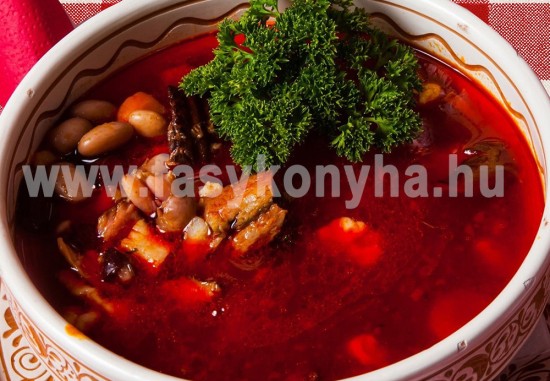 Babgulyás, füstölt harcsával