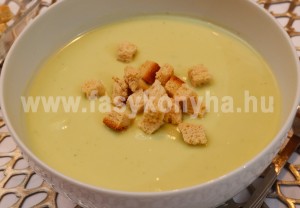 leves Avokádó krémleves 