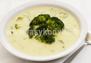 leves Brokkolirózsa leves