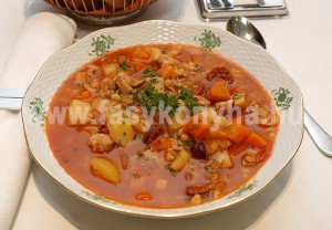 leves Gyulai gulyásleves