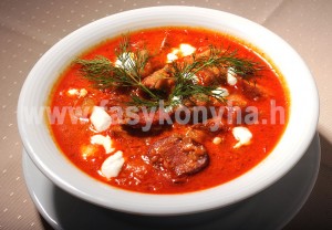 leves Kapros káposztaleves gazdagon